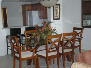Fort Myers 2 Bedroom Condo Across from Beach